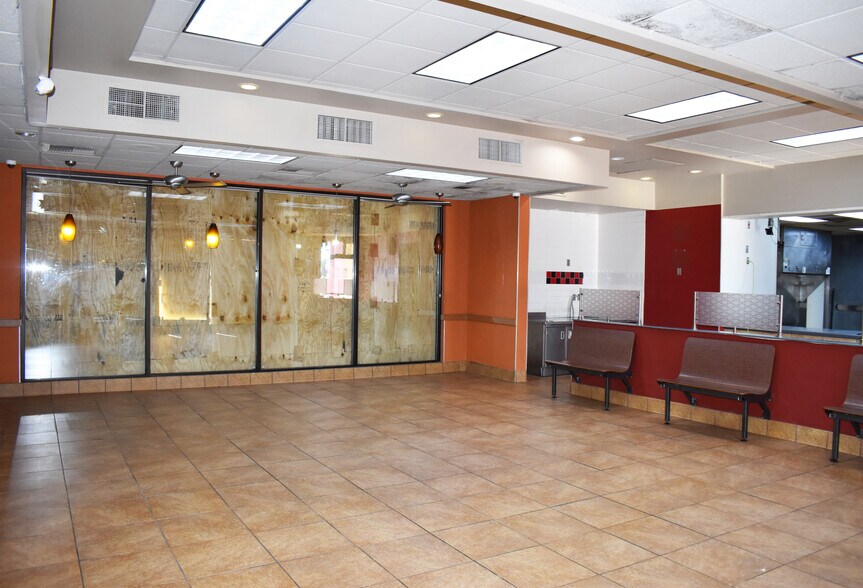 More Photos Of 204 Largo Dr, Nashville Fast Food For Sale