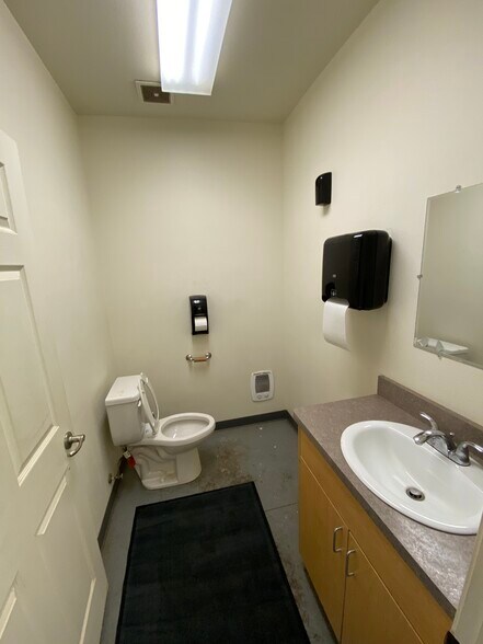 More Photos Of 10475 1st St SW, Killdeer Industrial For Sale