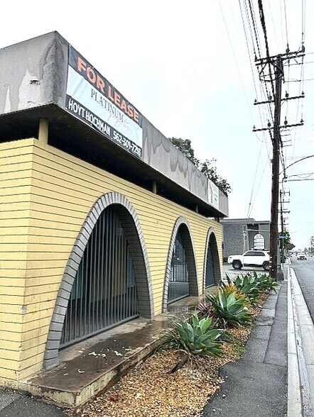 More Photos Of 550-558 E Wardlow Rd, Long Beach Medical For Sale