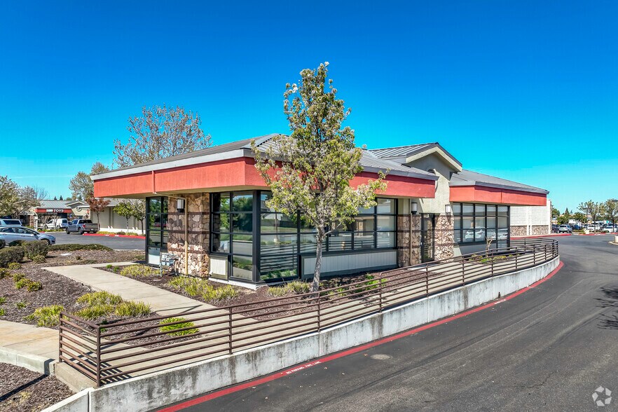 Primary Photo Of 8731-8799 Auburn Folsom Rd, Granite Bay Unknown For Lease