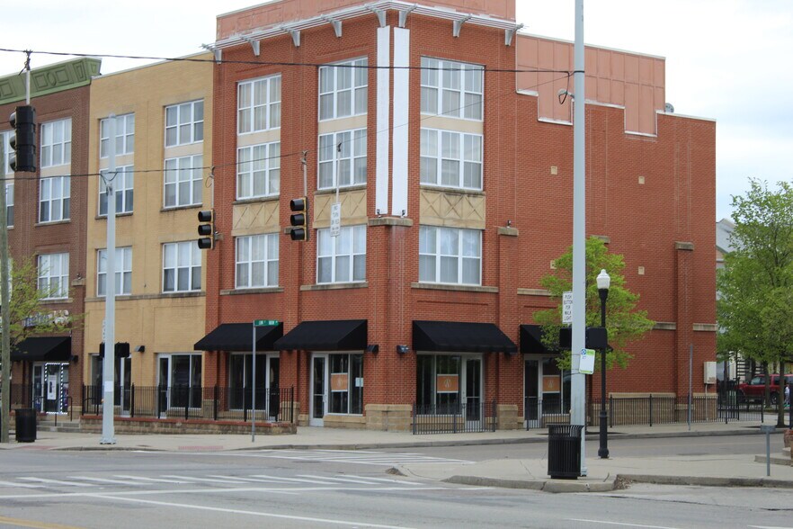 More Photos Of 1202 Linn St, Cincinnati Apartments For Lease