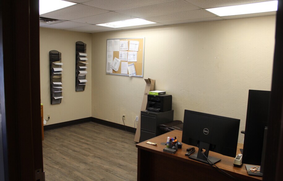 More Photos Of 4616 Oil Patch Dr, Woodward Warehouse For Sale