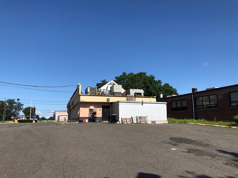 More Photos Of 180 Hackensack Ave, Hackensack Fast Food For Lease