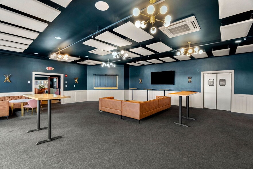 More Photos Of 175 Bridge Rd, Salisbury Hotel For Sale