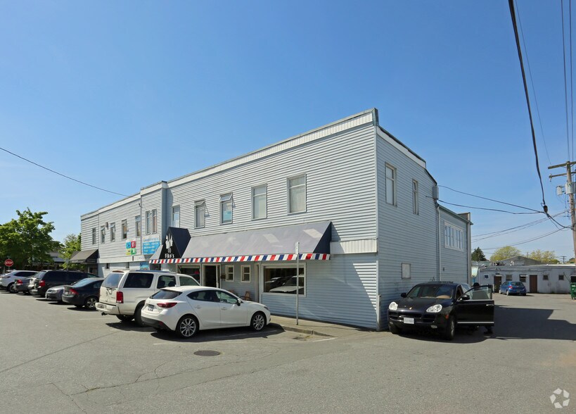 More Photos Of 5019 48 Av, Delta Storefront Retail Office For Sale