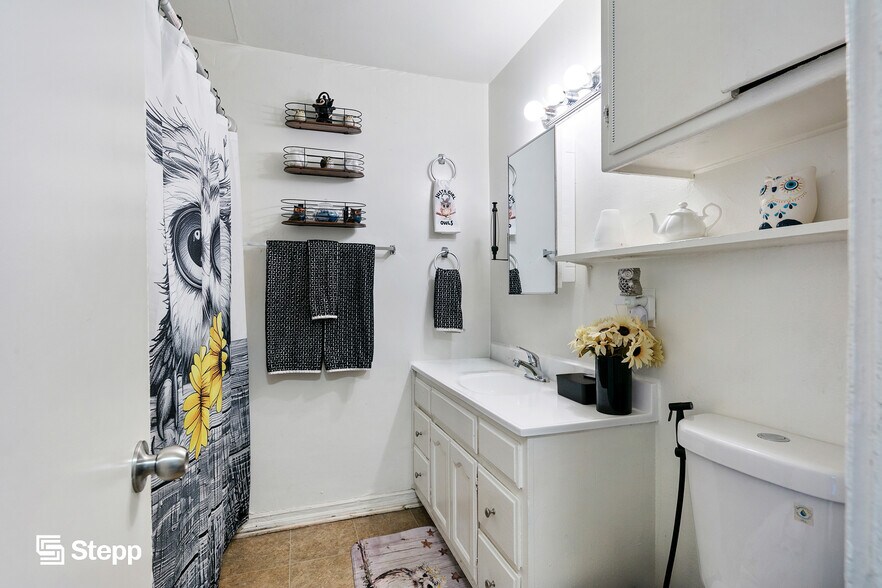 More Photos Of 1153-1161 Magnolia Ave, Long Beach Apartments For Sale