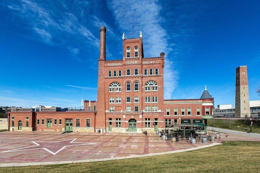 Primary Photo Of 600 Star Brewery Dr, Dubuque Office For Lease