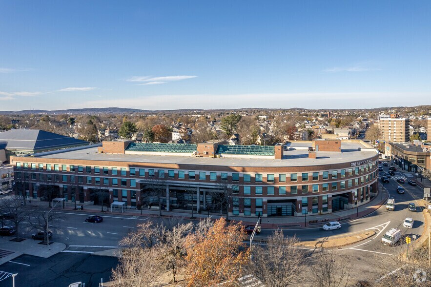 More Photos Of 275 Washington St, Newton Office For Lease