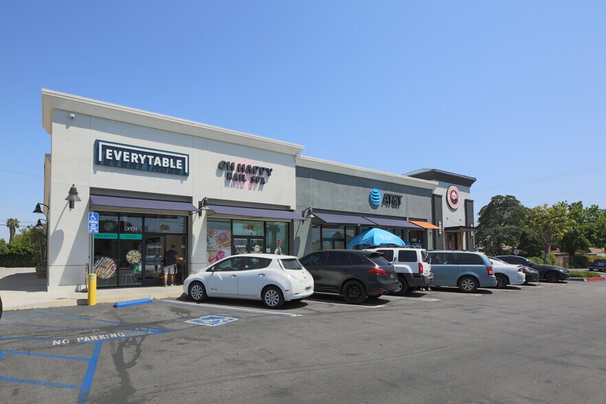 More Photos Of 7060-7076 Sepulveda Blvd, Van Nuys Unknown For Lease