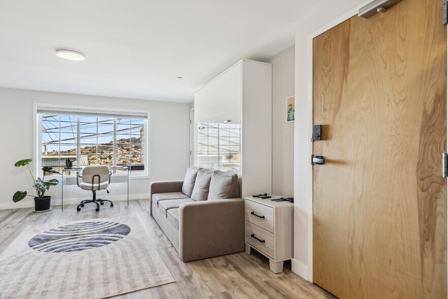 More Photos Of 150 Josiah Ave, San Francisco Apartments For Sale