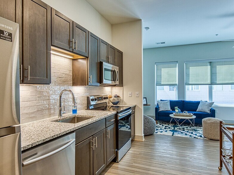 More Photos Of 1850 Merchant Ln, Hampton Apartments For Sale