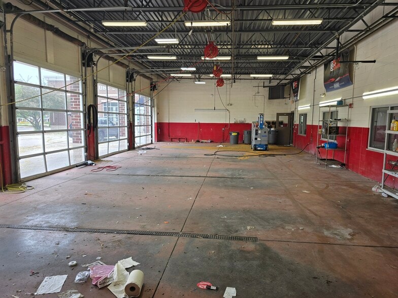 More Photos Of 9401 W 171st St, Tinley Park Carwash For Sale