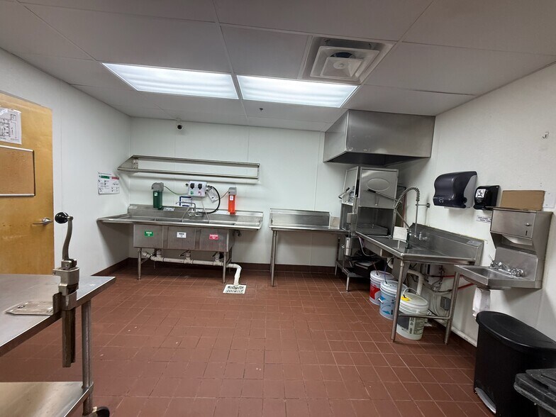 More Photos Of 4915 Coit Rd, Frisco Daycare Center For Sale