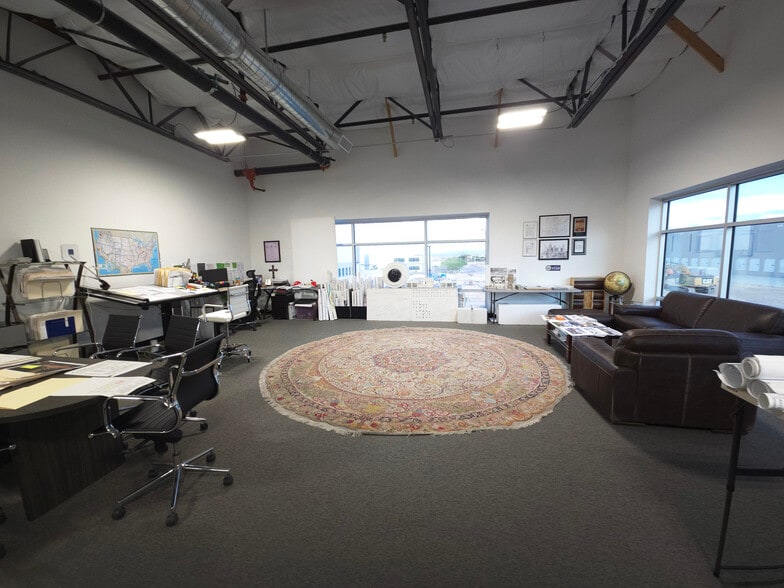 More Photos Of 7600 W Arby Ave, Las Vegas Industrial For Sale