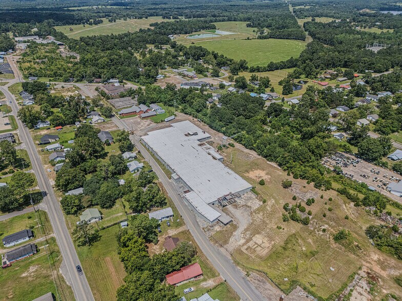 More Photos Of 1002 Douglas Ave, Opp Manufacturing For Lease