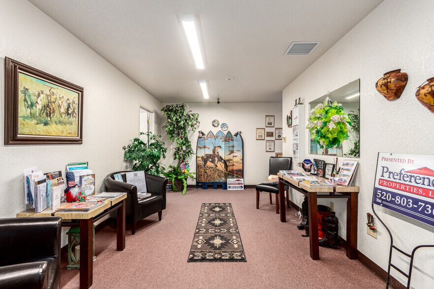 More Photos Of 633-705 E Wilcox Dr, Sierra Vista Medical For Sale