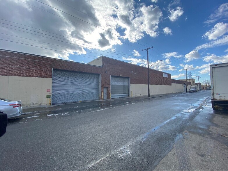 More Photos Of 21744 98th Ave, Queens Village Warehouse For Lease