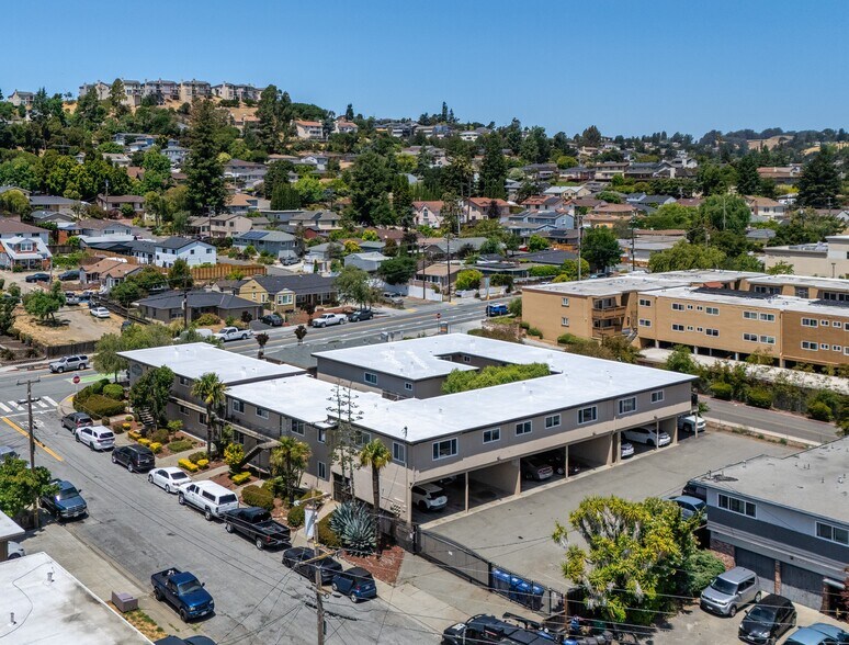 More Photos Of 2504 Denning Ct, Castro Valley Apartments For Sale