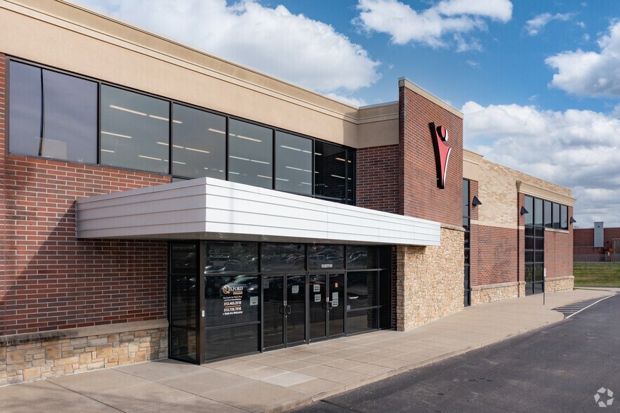 More Photos Of 8288 Cincinnati Dayton Rd, West Chester Unknown For Lease