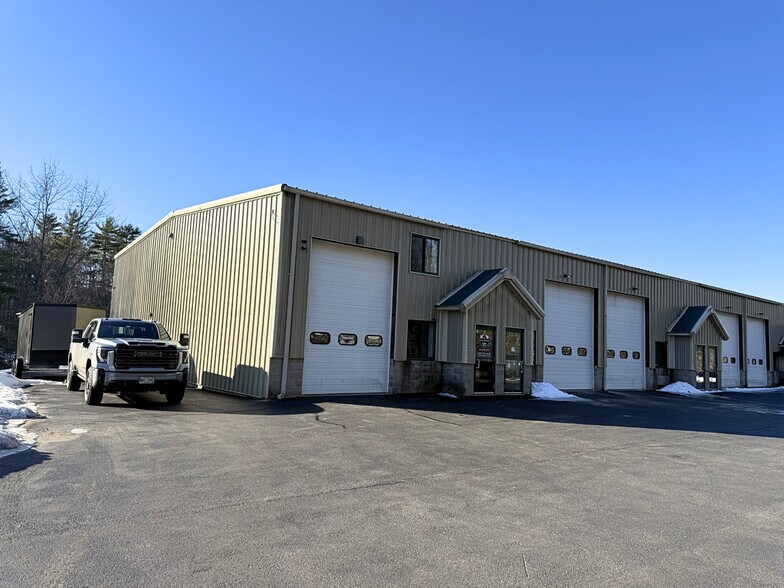 More Photos Of 59-73 Rainmaker Dr, Portland Service For Sale