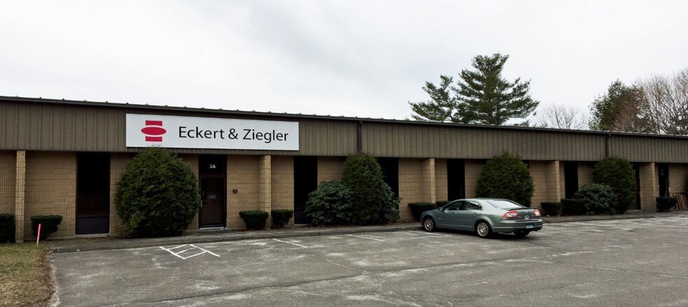 More Photos Of 115 Hurley Rd, Oxford Industrial For Lease