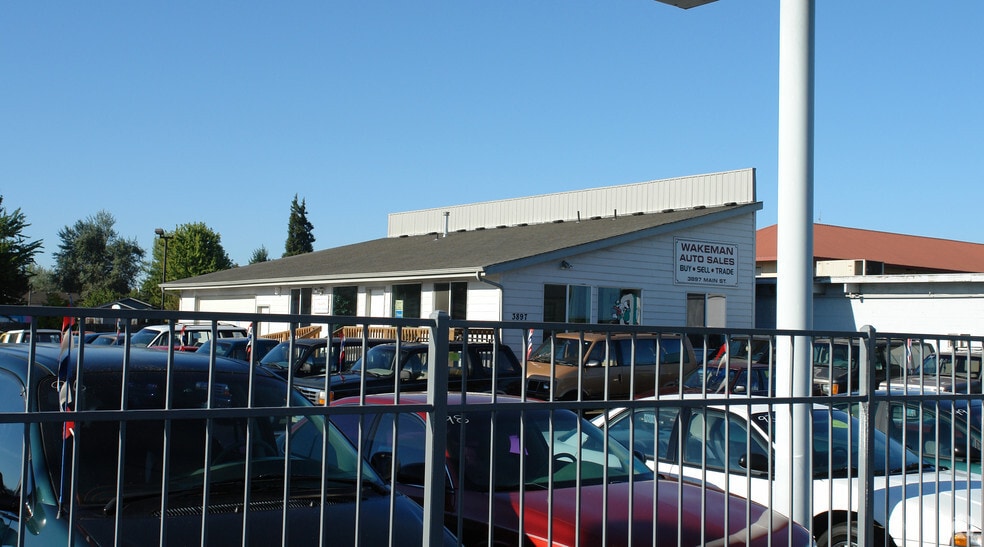 More Photos Of 3897 Main St, Springfield Auto Dealership For Sale