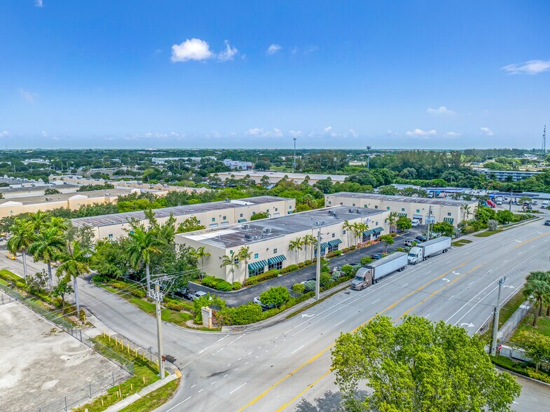 More Photos Of 1091 NW 31st Ave, Pompano Beach Warehouse For Lease