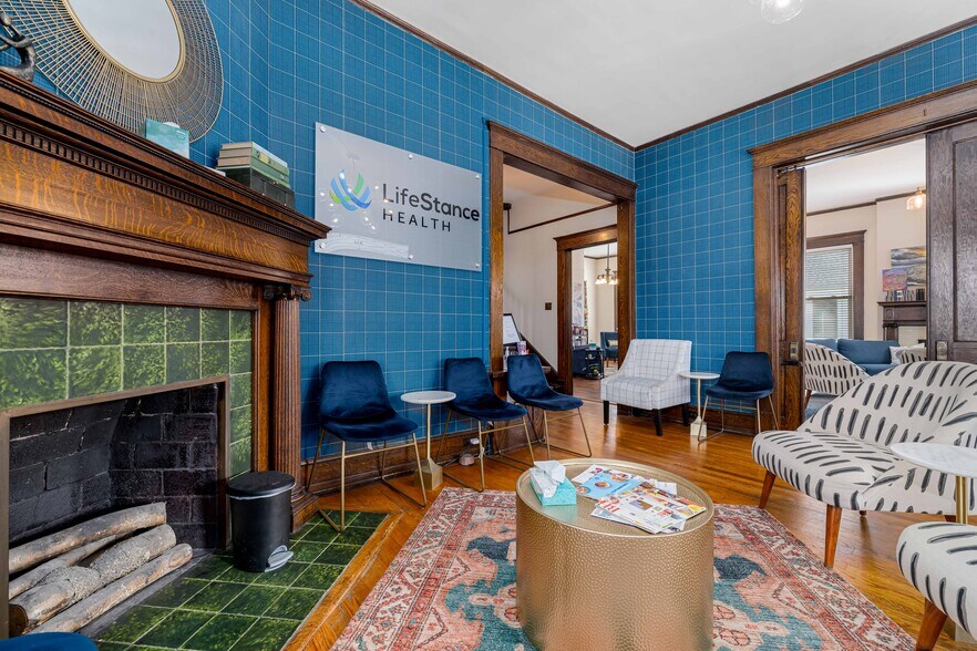 More Photos Of 114 E Unaka Ave, Johnson City Office Residential For Sale