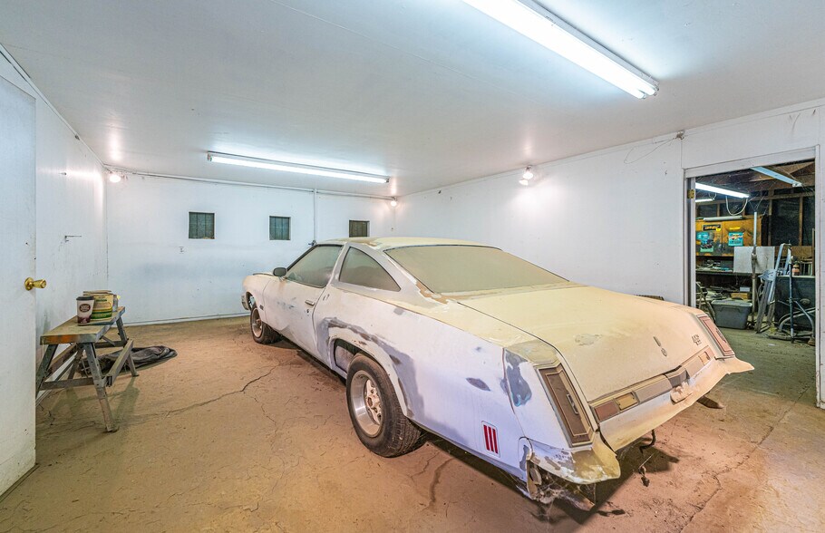 More Photos Of 26380 Green Ave, Hemet Specialty For Sale