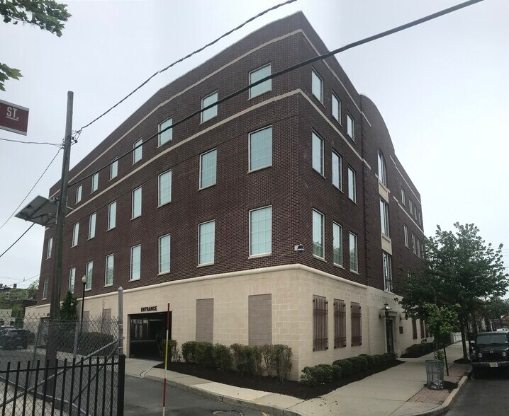 Primary Photo Of 221 W Hanover St, Trenton Medical For Lease