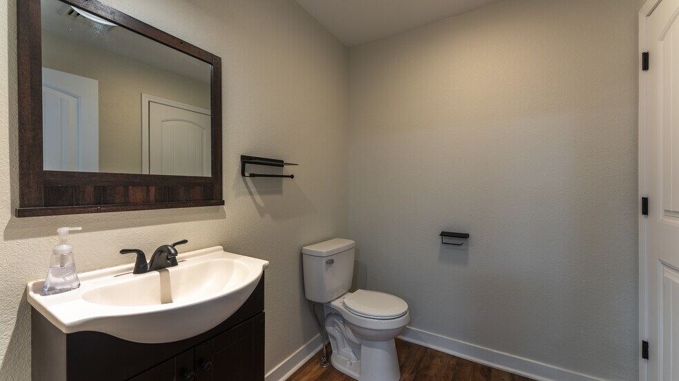 More Photos Of 900 Highway 42, Iberia Freestanding For Sale