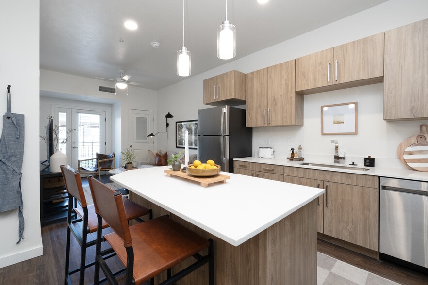 More Photos Of 3040 S South Fork Blvd, Idaho Falls Apartments For Sale