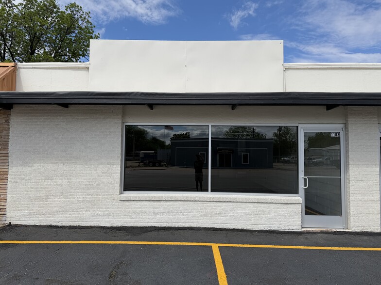 Primary Photo Of 1168 Butternut St, Abilene Flex For Lease