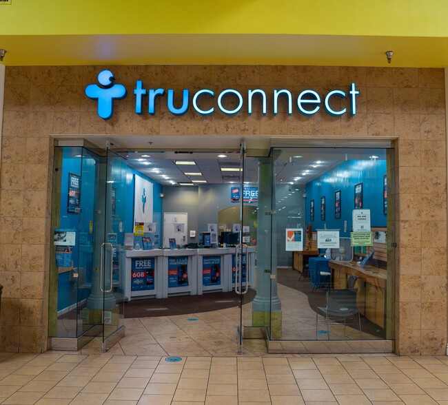 More Photos Of 8401 Van Nuys Blvd, Panorama City Unknown For Lease