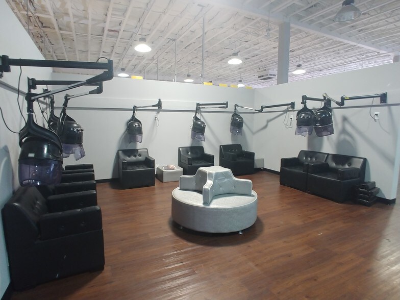 More Photos Of 2965 S Maryland Pky, Las Vegas General Retail For Lease