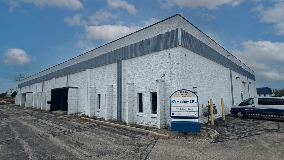 Primary Photo Of 4903-4907 S Howell Ave, Milwaukee Distribution For Lease