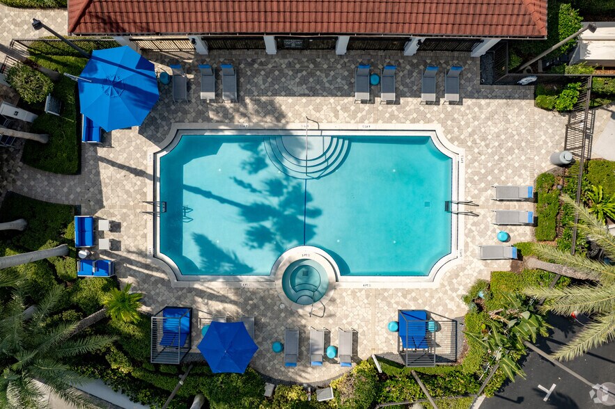 More Photos Of 1351 S Federal Hwy, Boynton Beach Apartments For Lease
