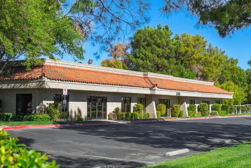 More Photos Of 500 S Rancho Dr, Las Vegas Loft Creative Space For Sale