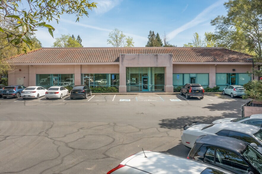More Photos Of 1451 Guerneville Rd, Santa Rosa Office For Sale