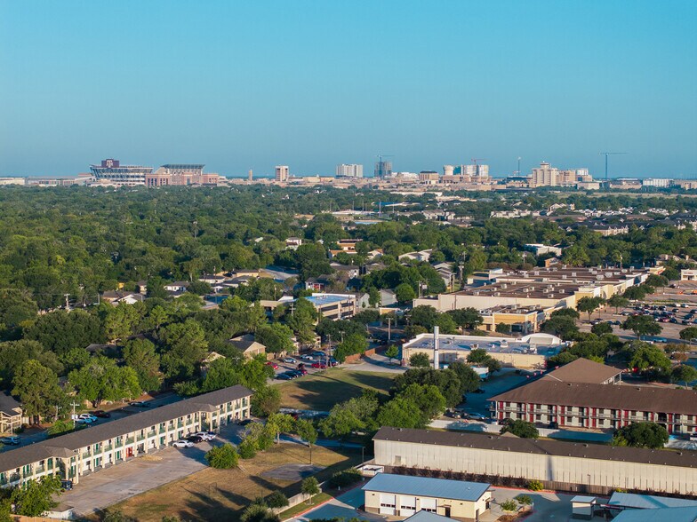 More Photos Of 2504 Texas Ave S, College Station Land For Sale