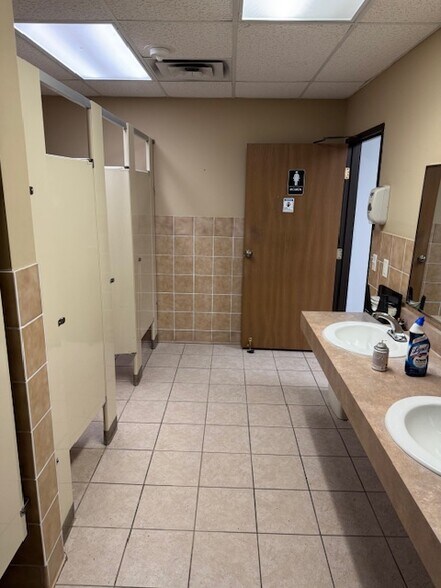 More Photos Of 161 4th Ave N, Foley Office For Lease