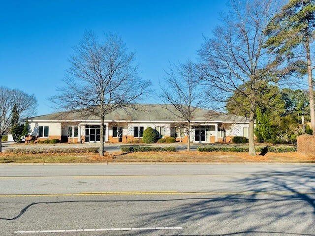 More Photos Of 1710 E Arlington Blvd, Greenville Office For Sale