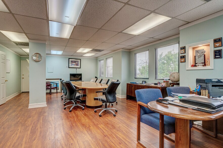 More Photos Of 2700 W 182nd St, Torrance Office For Sale