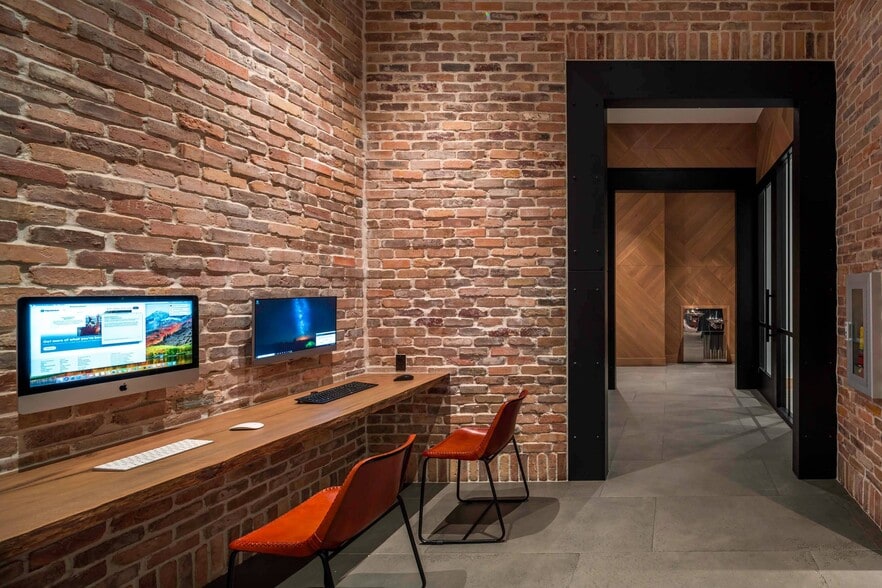 More Photos Of 180 NE 29th St, Miami Apartments For Lease