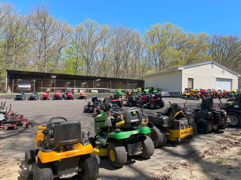 More Photos Of 10190 Old Indian Head Rd, Upper Marlboro Freestanding For Sale