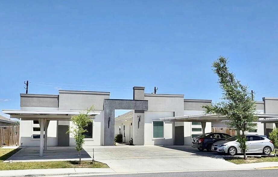 Primary Photo Of 3312 S Colt Ln, Edinburg Apartments For Sale