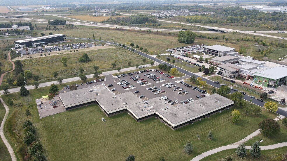 More Photos Of 101 Camelot Dr, Fond Du Lac Health Club For Sale