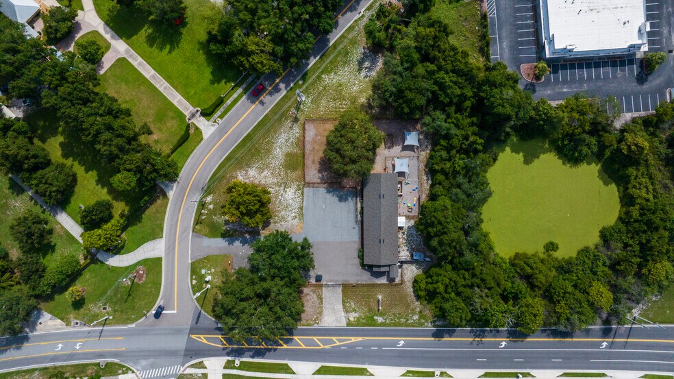 More Photos Of 5715 Turkey Lake Rd, Orlando Daycare Center For Sale