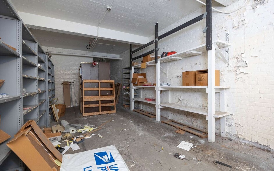 More Photos Of 400 S Ohio Ave, Live Oak Post Office For Sale