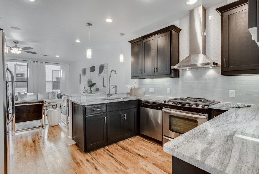 More Photos Of 4950 Cedar Springs Rd, Dallas Apartments For Sale